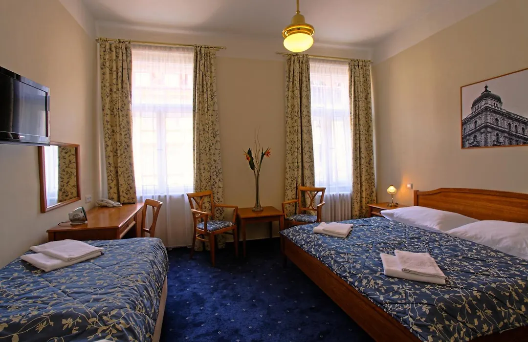 Anna Hotel-1