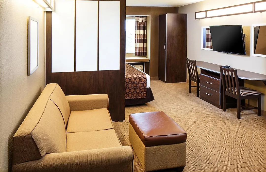 Microtel Inn & Suites By Wyndham St Clairsville - Wheeling-1