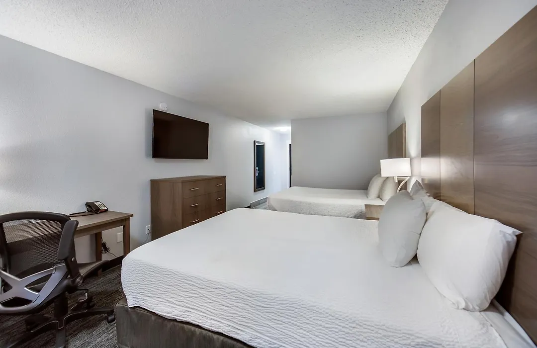 Red Lion Inn & Suites Grants Pass-1