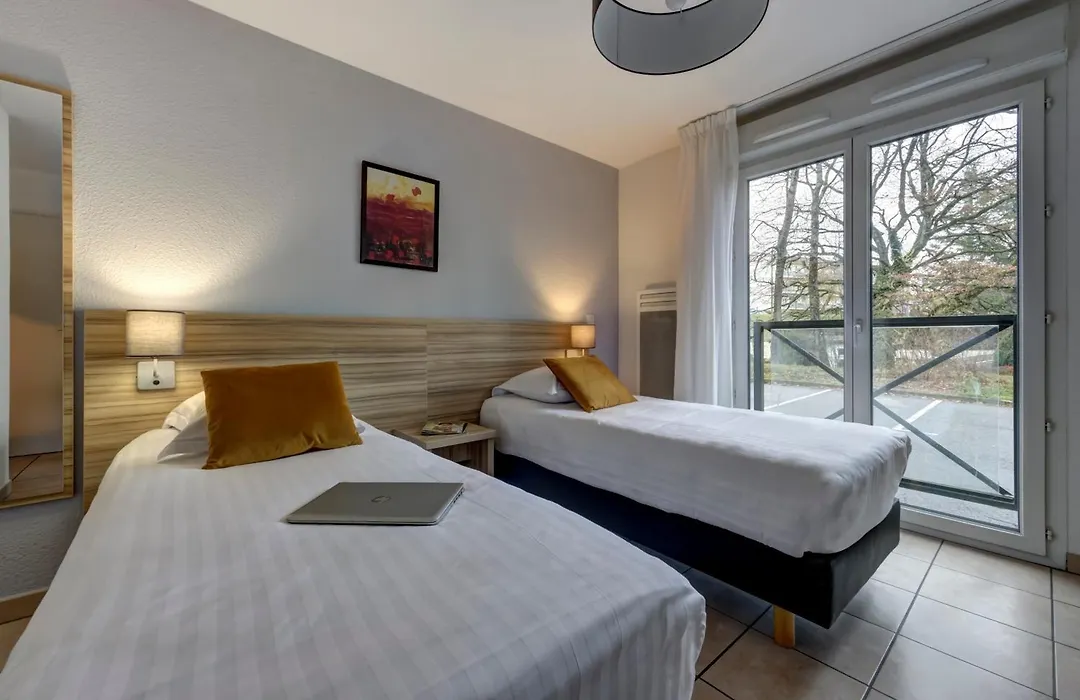 Comfort Aparthotel Divonne L'Oree Du Parc-1