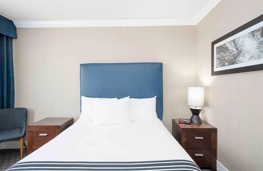 Sandman Inn Blue River-1