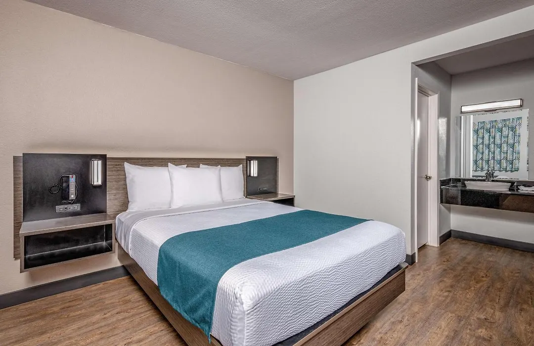 Motel 6-Euless, Tx - Dallas-1