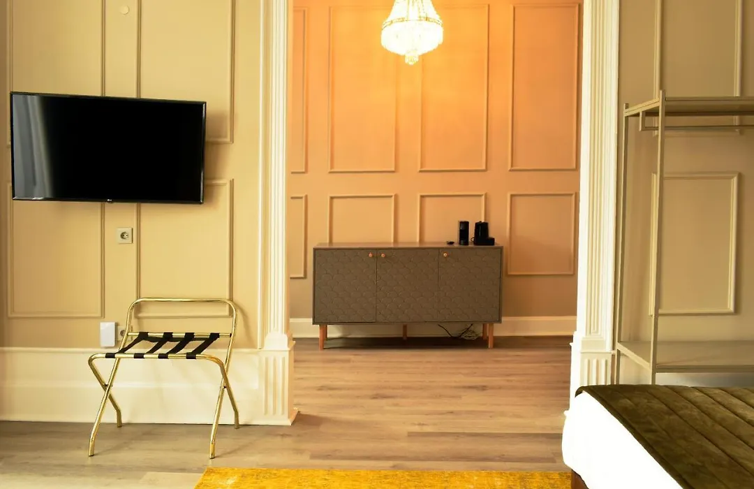 Arte Nova Guesthouse-1