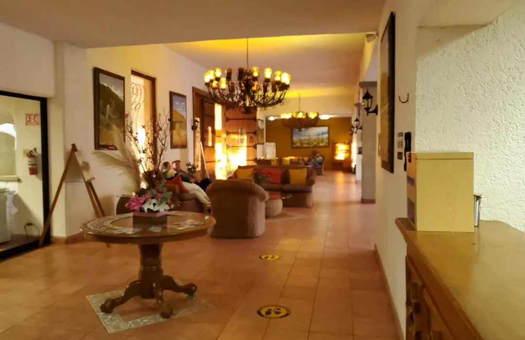 Hotel Mision Santa Maria-1