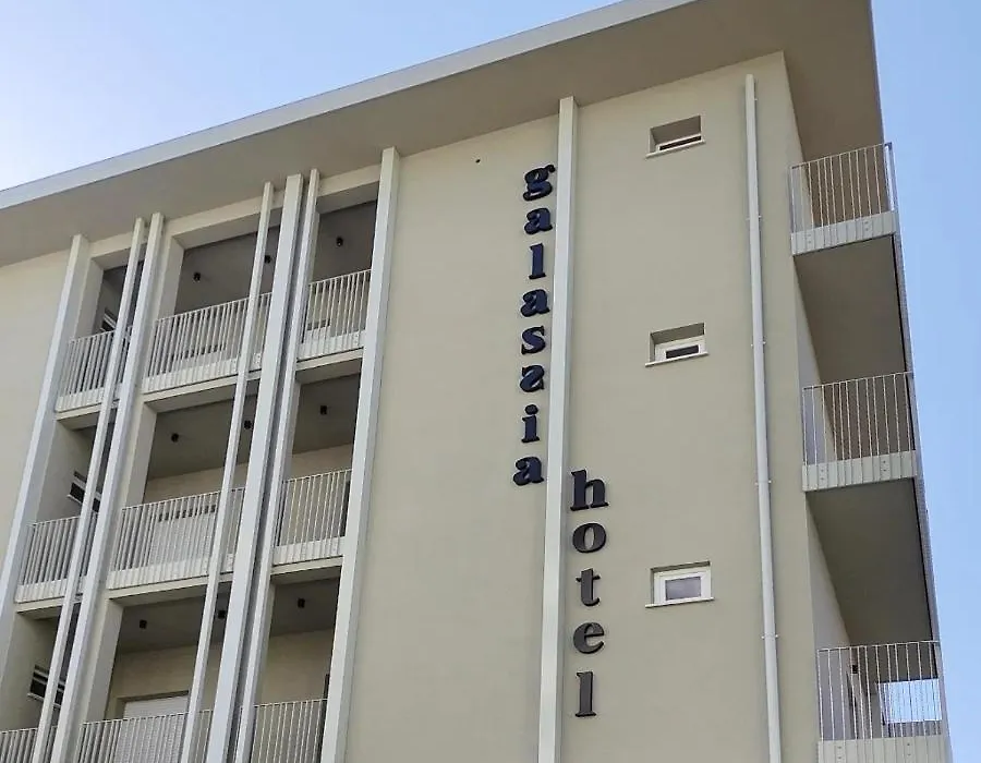 Hotel Galassia-1