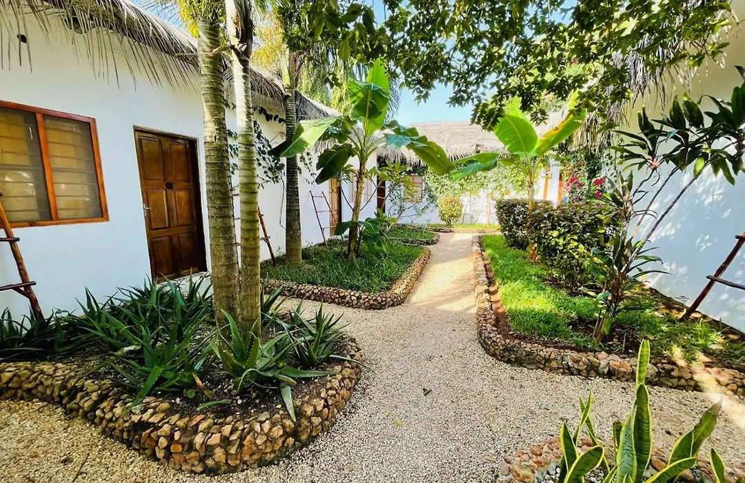 Babalao Bungalows-1