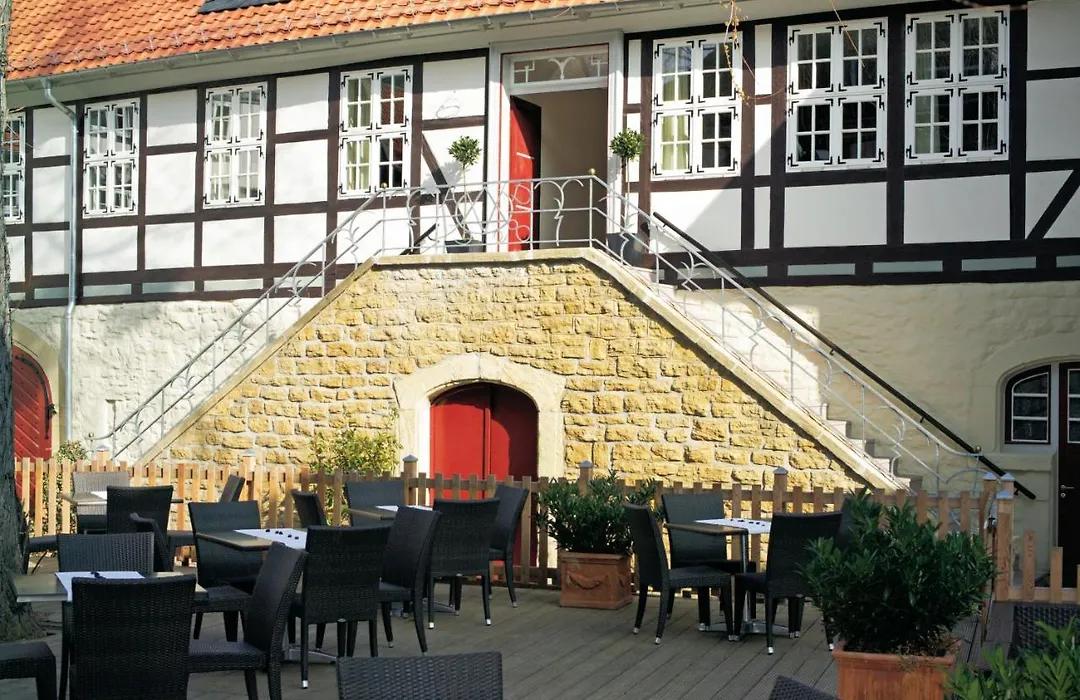 Schiefer Hotel-1