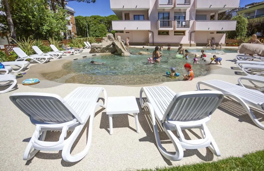 Bosco Canoro Bibione Resort-1