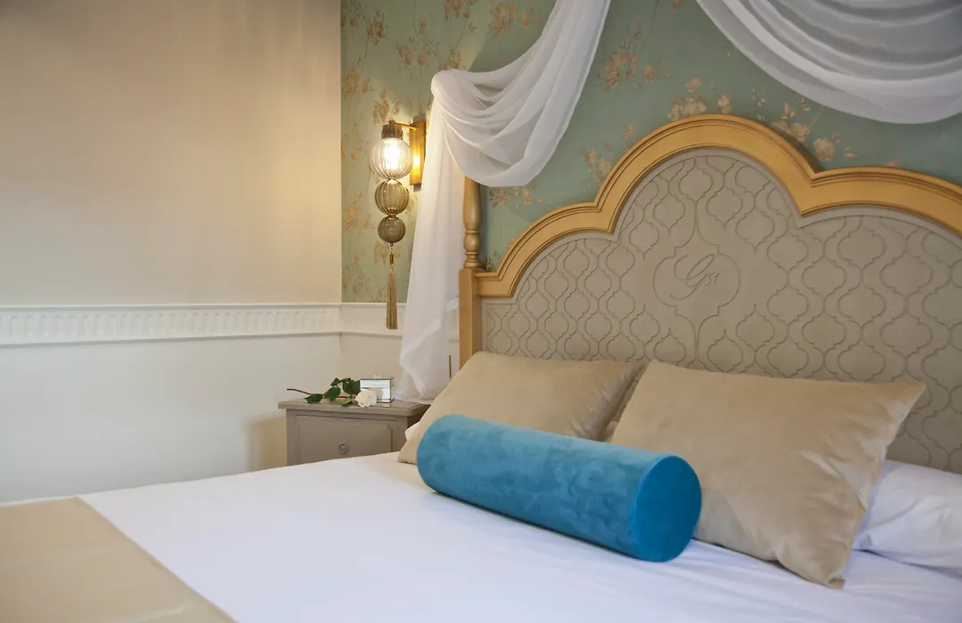Hotel Gravina 51-1
