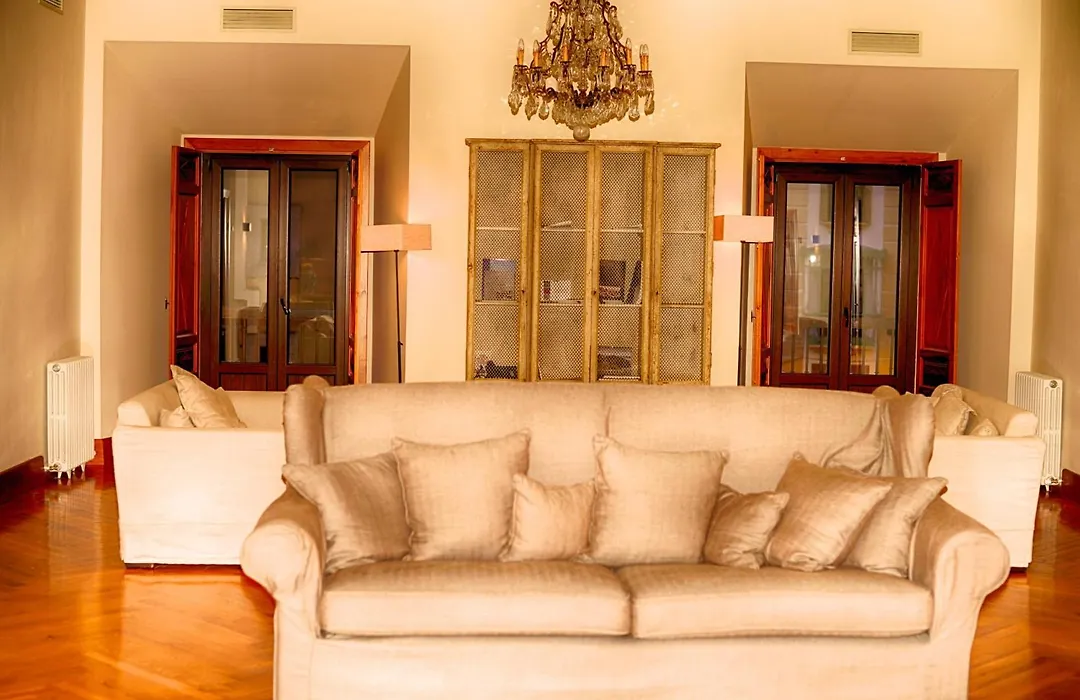 Palacio Carvajal Giron-1