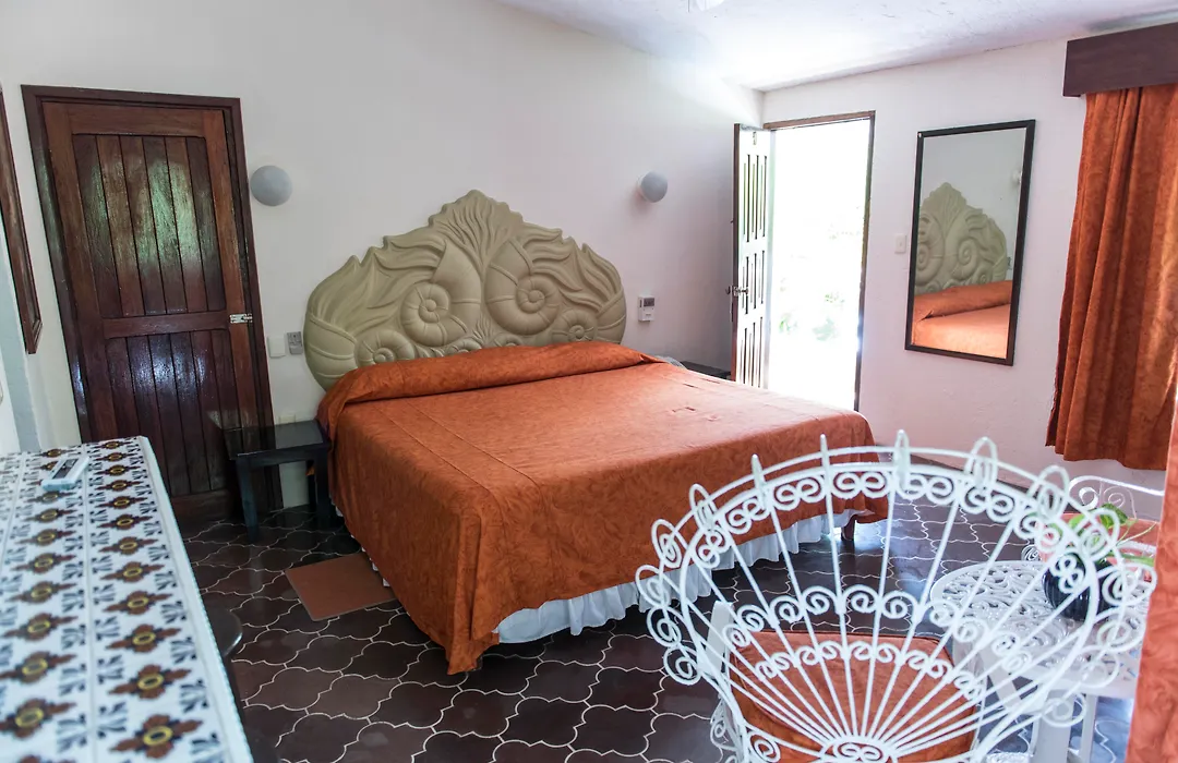 Villablanca Garden Beach Hotel-1