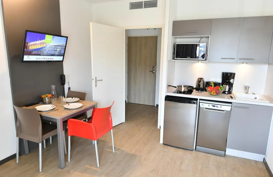 Appart-Hotel Mer & Golf City Bordeaux - Bruges-1