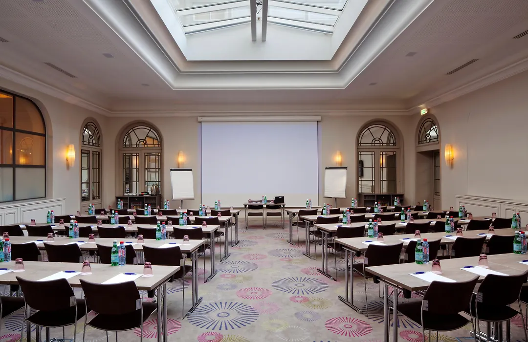 Holiday Inn Paris - Gare De Lyon Bastille By Ihg-1
