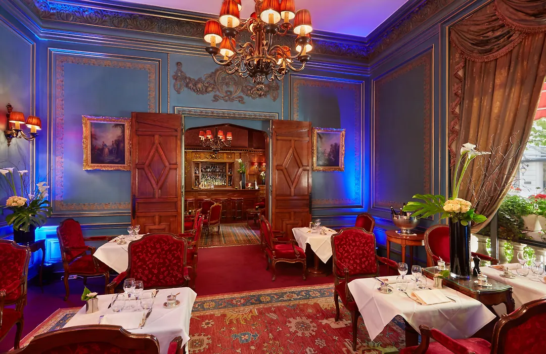 Hotel Raphael-1