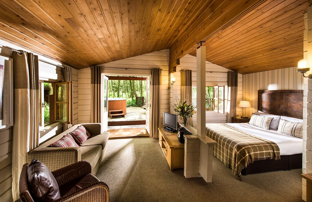 Chevin Country Park Hotel & Spa-1