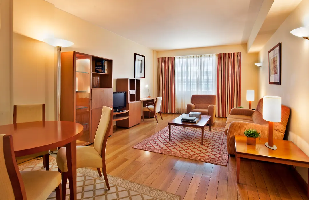 Altis Suites Apartamentos Turisticos-1