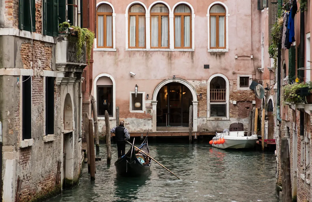 All'Angelo Art Hotel-1
