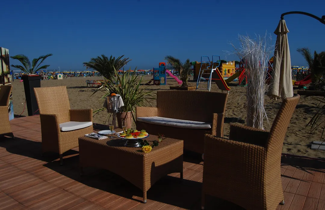 Hotel Imperial Beach - Dada Hotels-1
