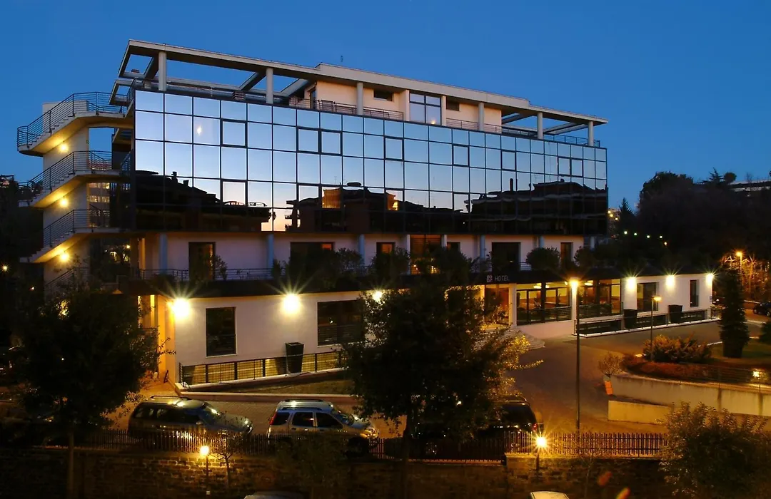 Hotel Zone-1