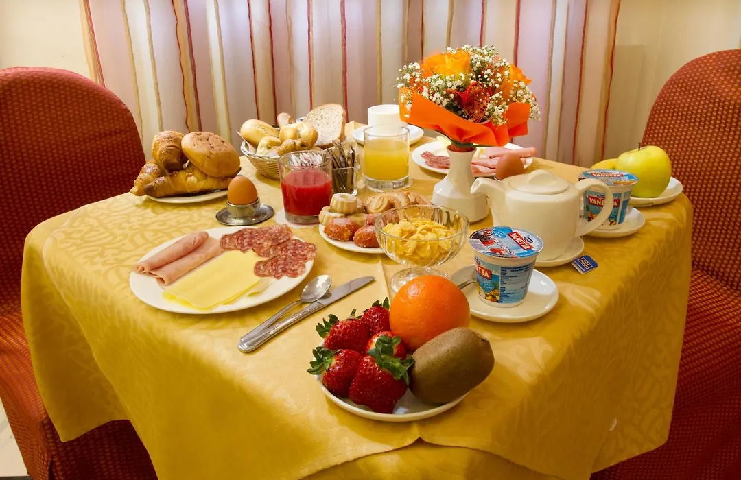 Hotel Garibaldi-1