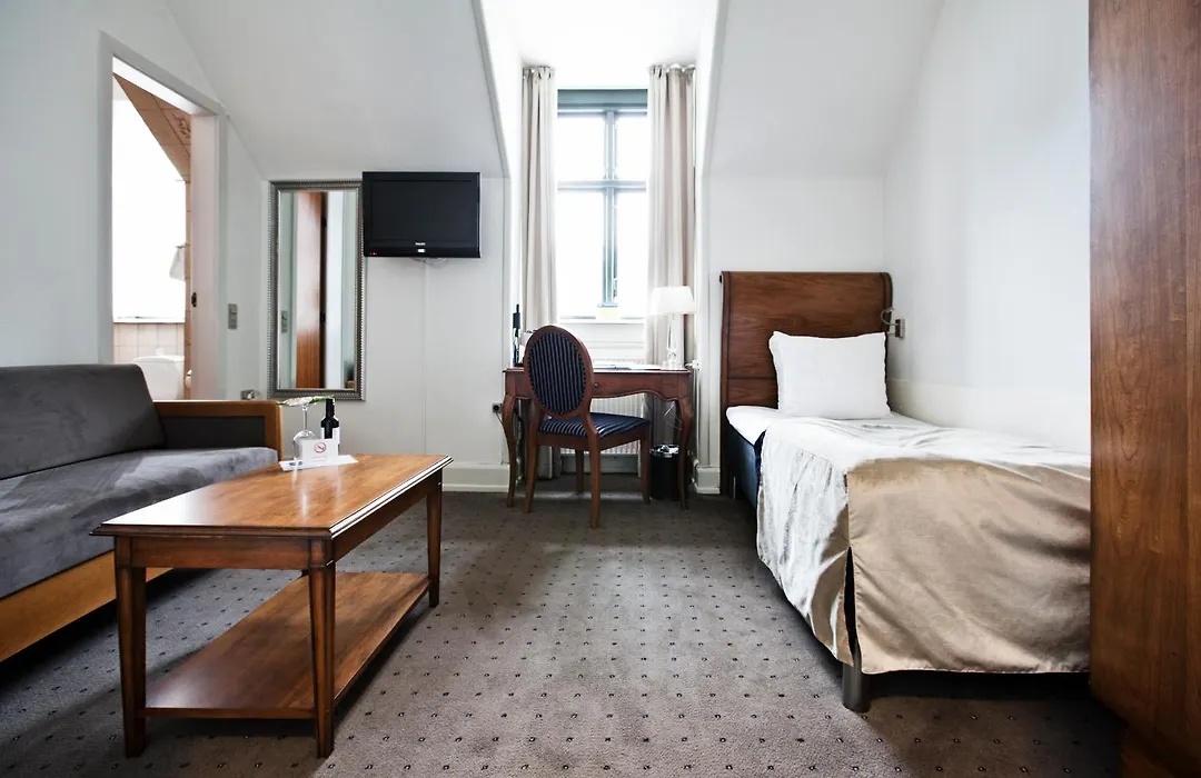 Best Western Hotel Hebron-1