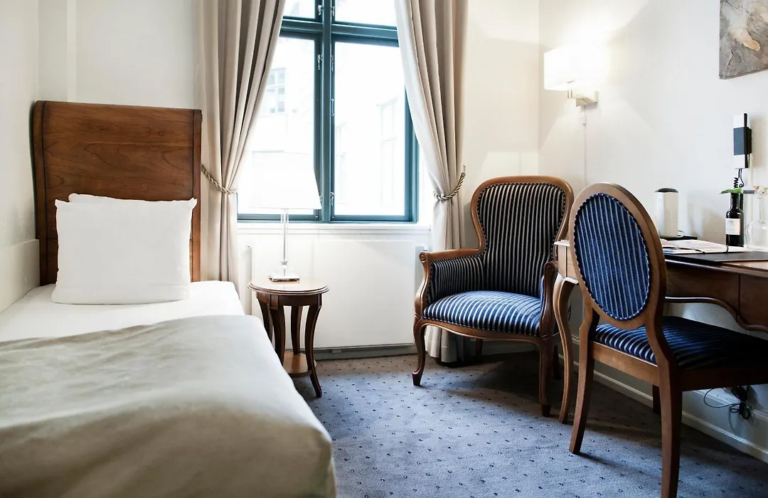 Best Western Plus Hotel Hebron-1