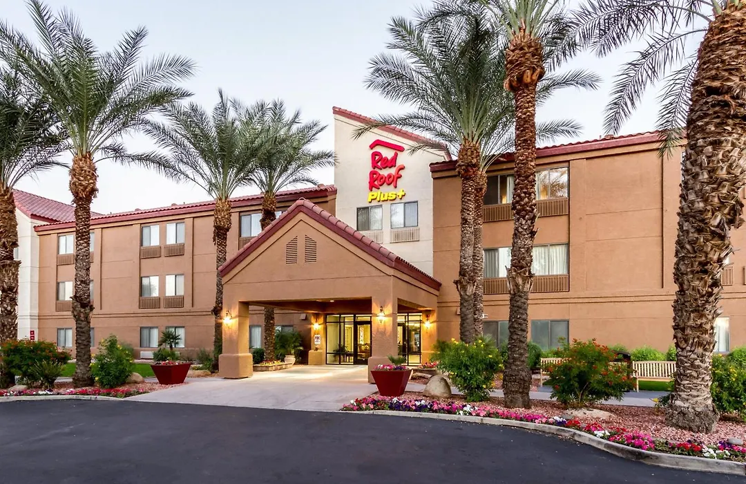 Red Roof Inn Plus+ Tempe - Phoenix Airport-1