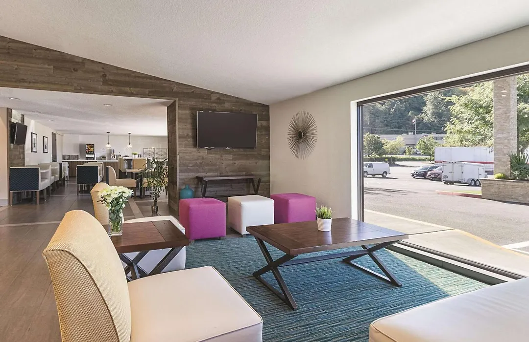 La Quinta By Wyndham Portland Nw-1