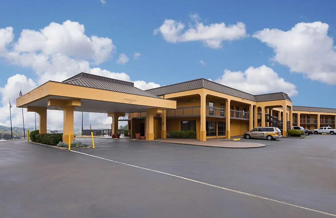 Quality Inn Airport - Southeast-1