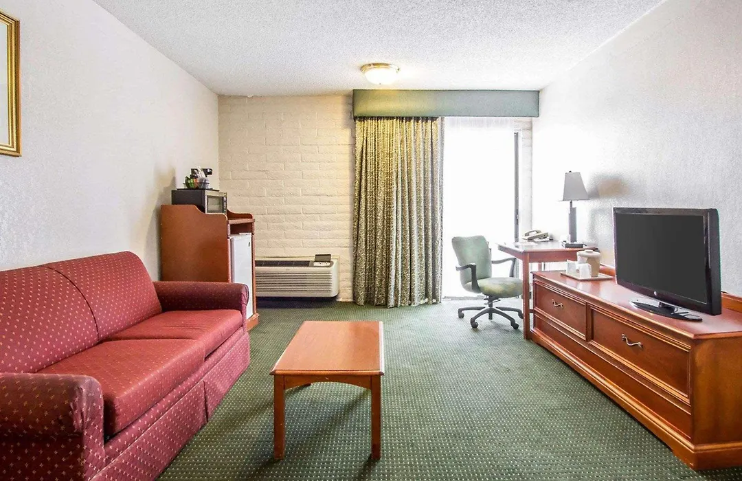 Quality Inn Tucson Downtown Near Convention Center-1