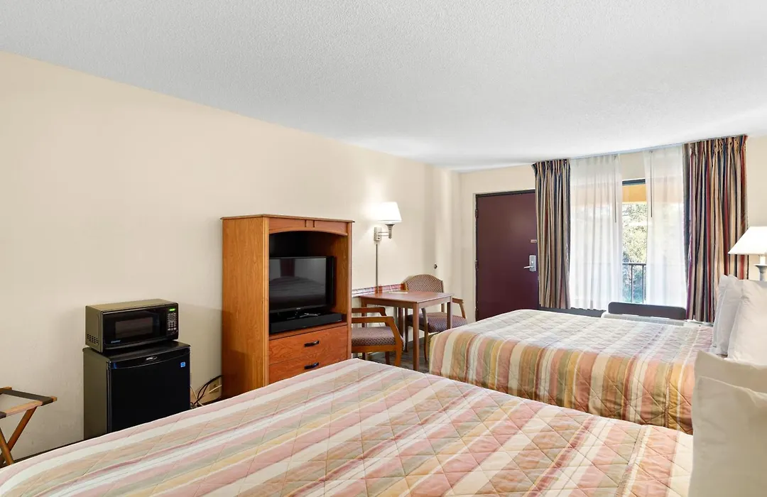 Americas Best Value Inn Ocean Inn-1