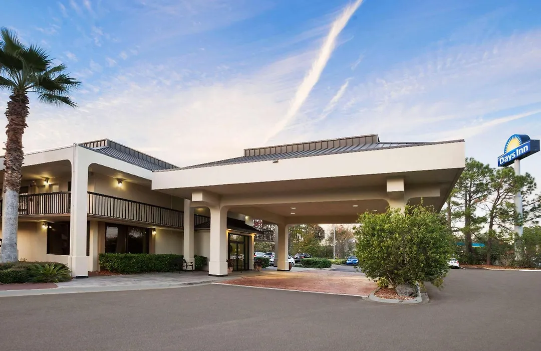 Days Inn By Wyndham Jacksonville Airport-1