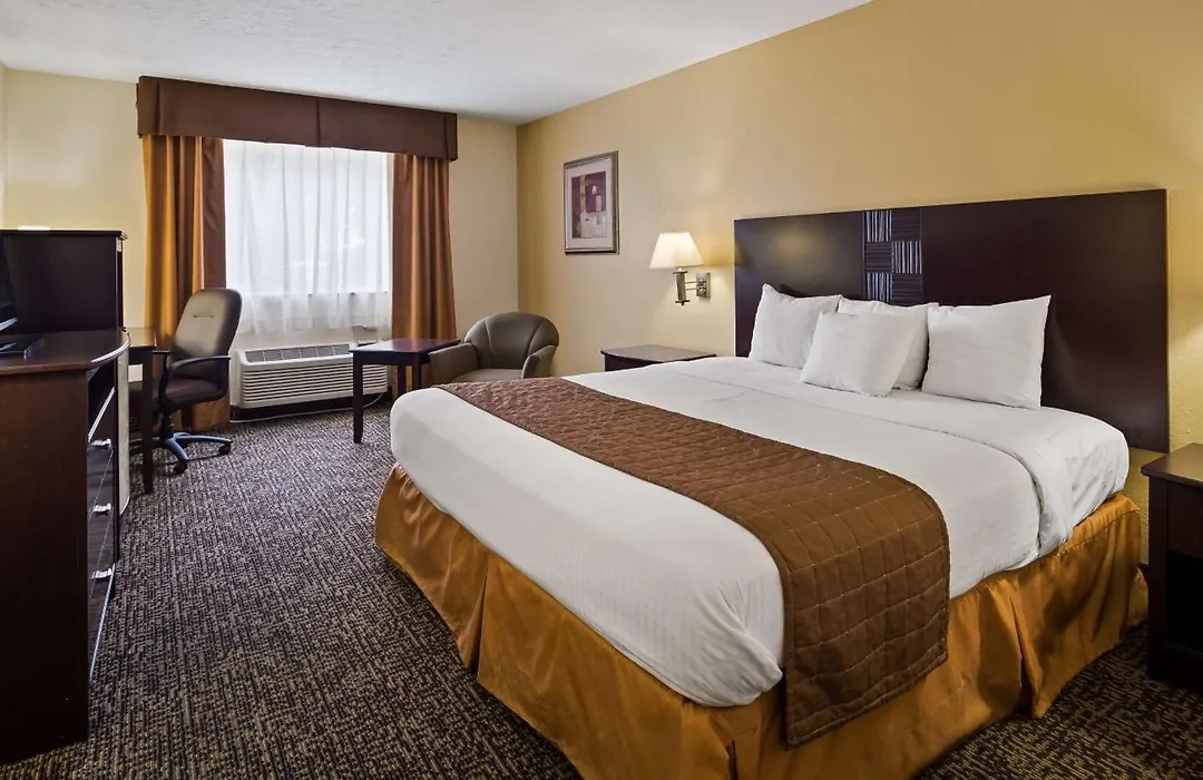 Best Western Elyria-1