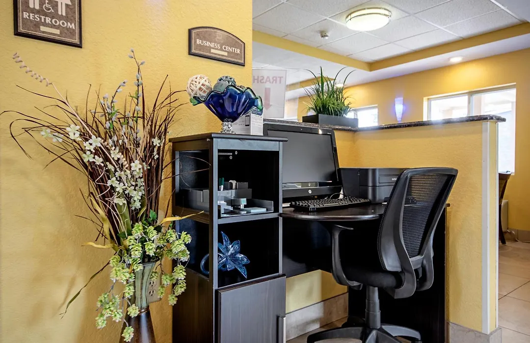 Quality Inn & Suites Glenmont - Albany South-1