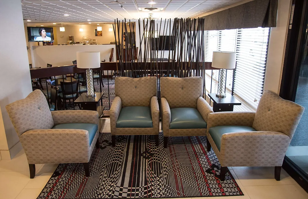 The Hotel At Dayton South-1