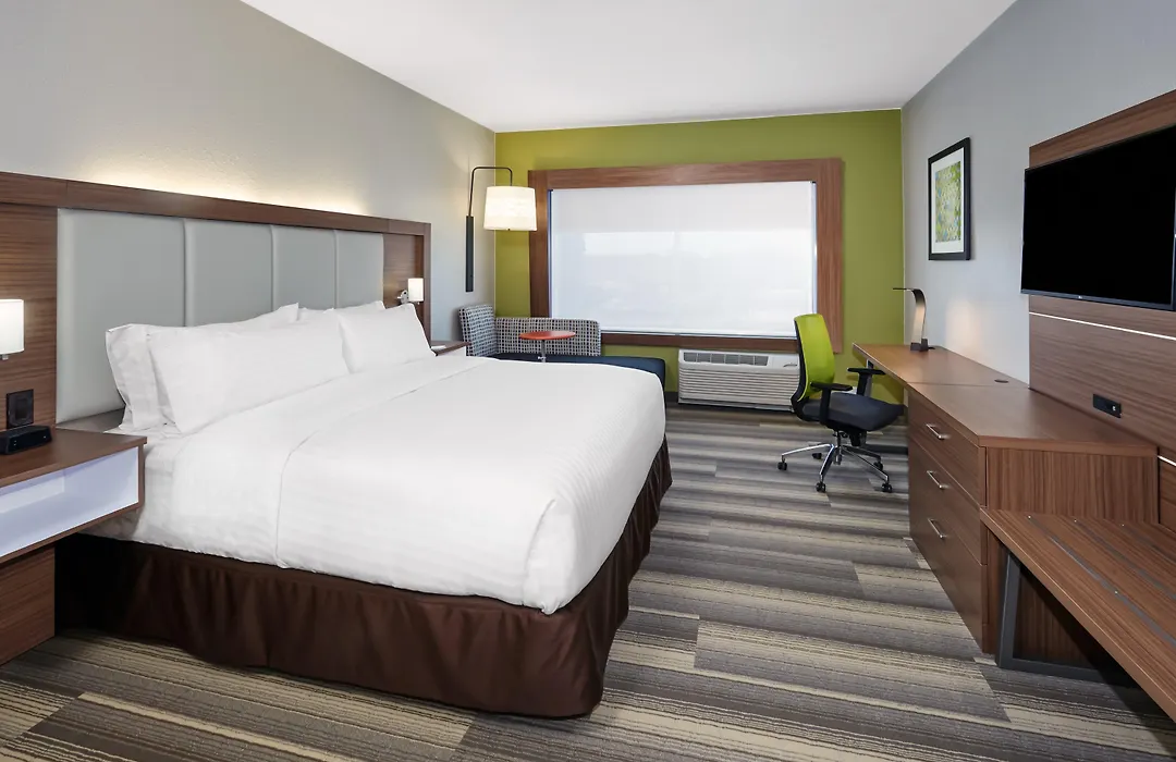 Holiday Inn Express & Suites Chicago North Shore - Niles By Ihg-1