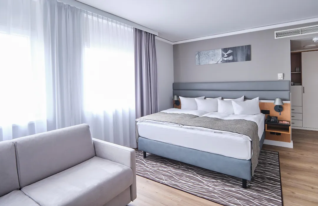 Holiday Inn Berlin Airport - Conference Centre By Ihg-1