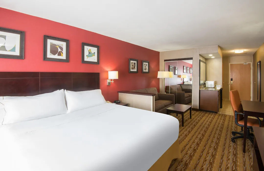 Holiday Inn Express Hotel & Suites Wauseon By Ihg-1
