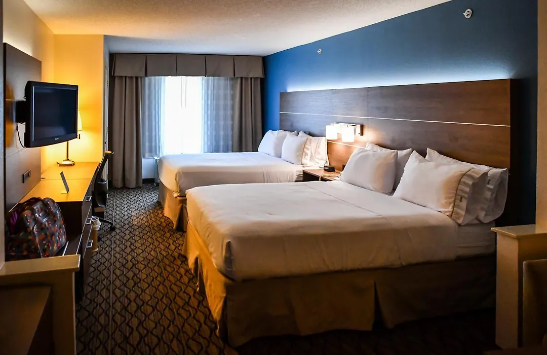 Holiday Inn Express Hotel & Suites - Concord By Ihg-1