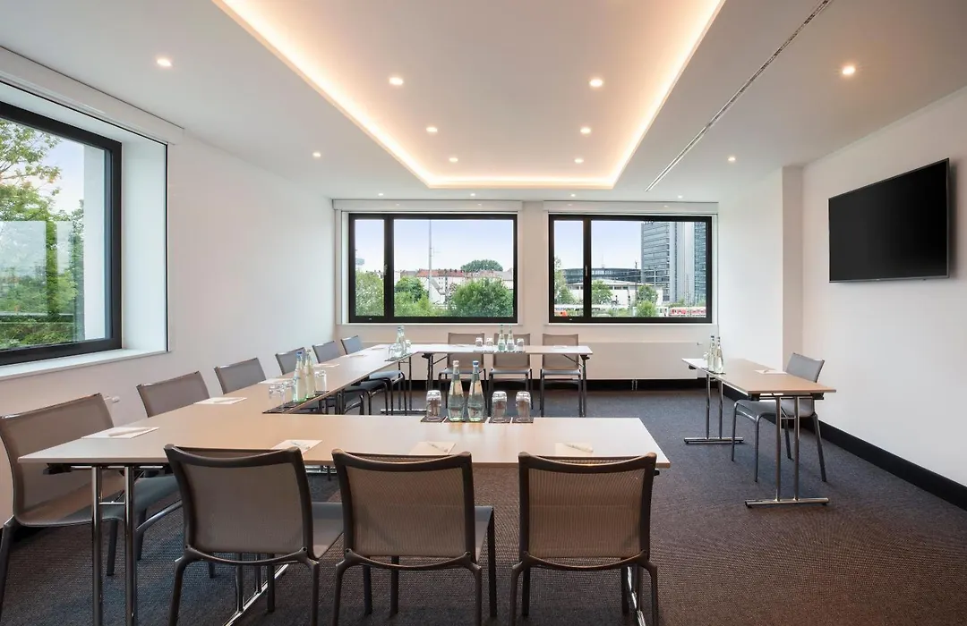 Holiday Inn Munich - Leuchtenbergring By Ihg-1