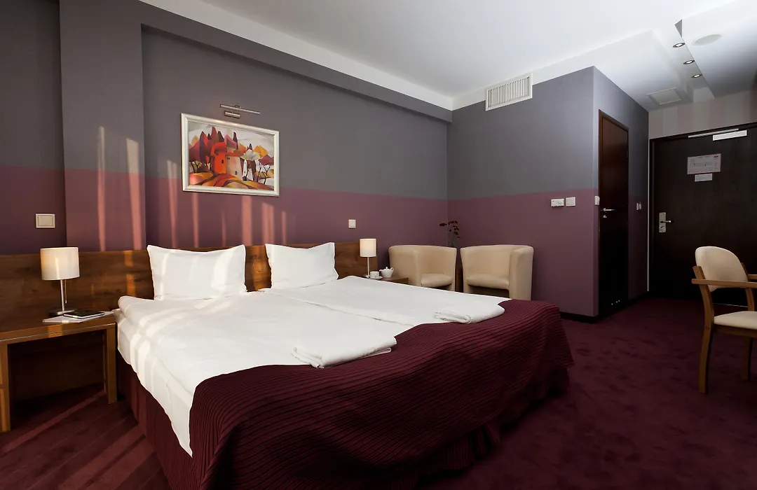 Hotel Swing-1