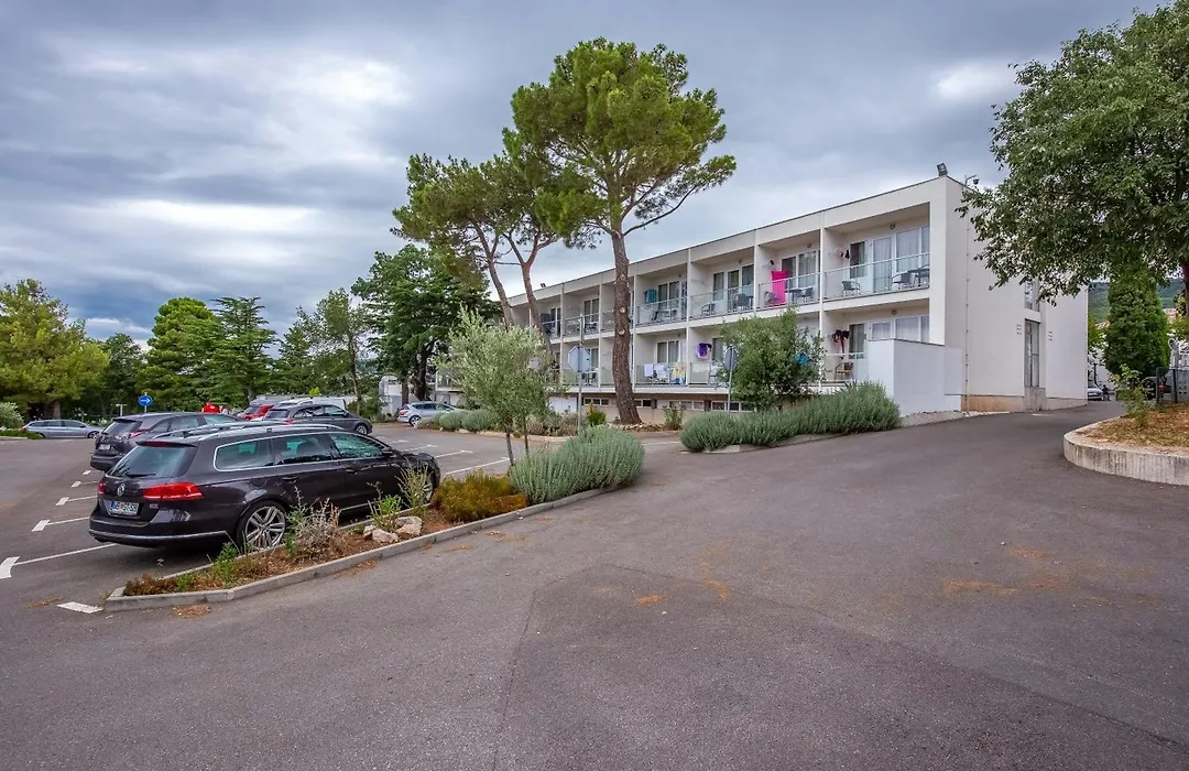 Hotel Slaven-1