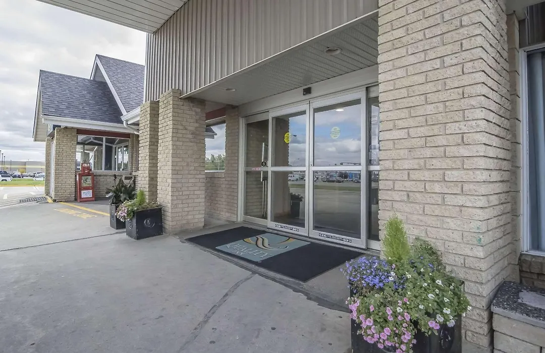 Quality Inn West Edmonton-1