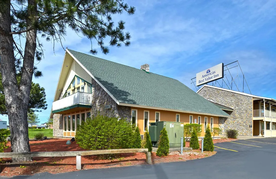 Americas Best Value Inn Plattsburgh-1