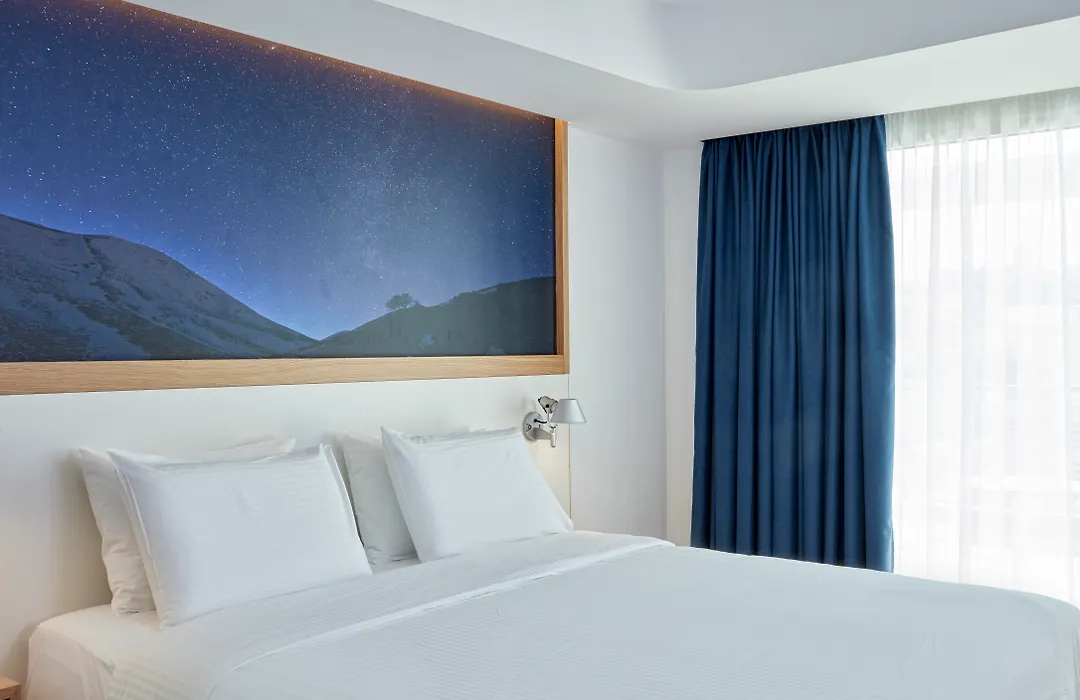 Olive Green Hotel-1