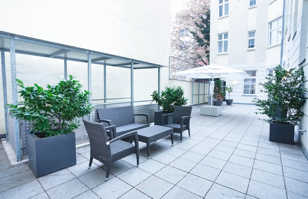 Garner Hotel Berlin - Checkpoint Charlie By Ihg-1
