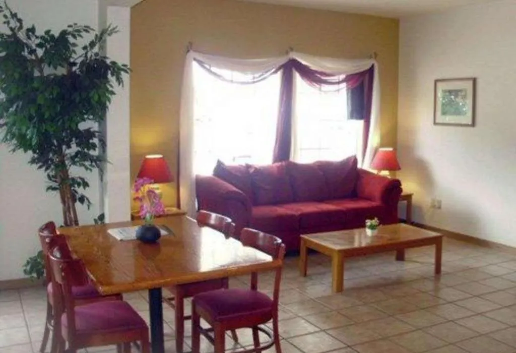 Rodeway Inn Salina North-1