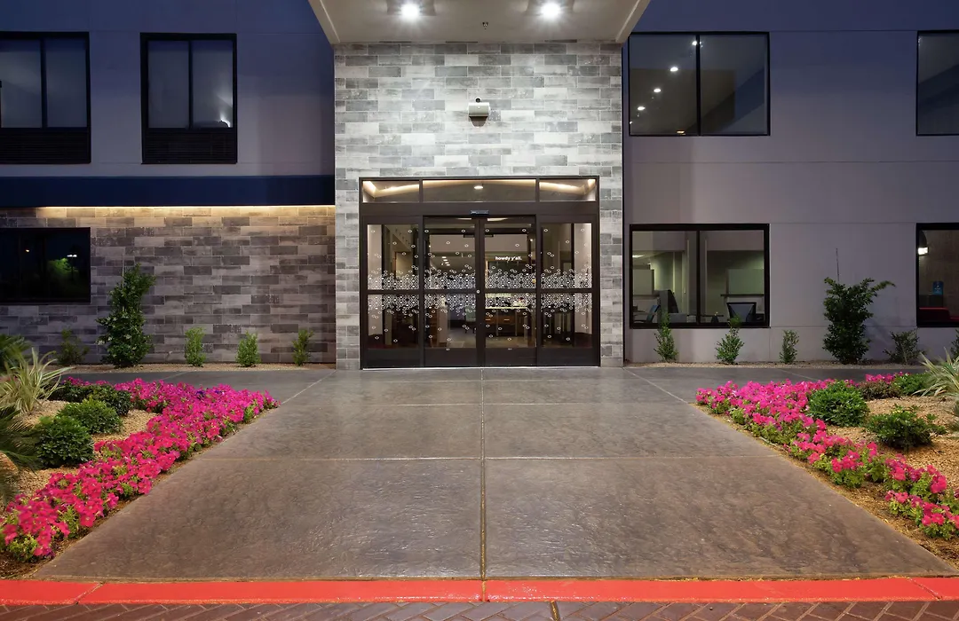 Hampton Inn & Suites Las Vegas-Henderson-1