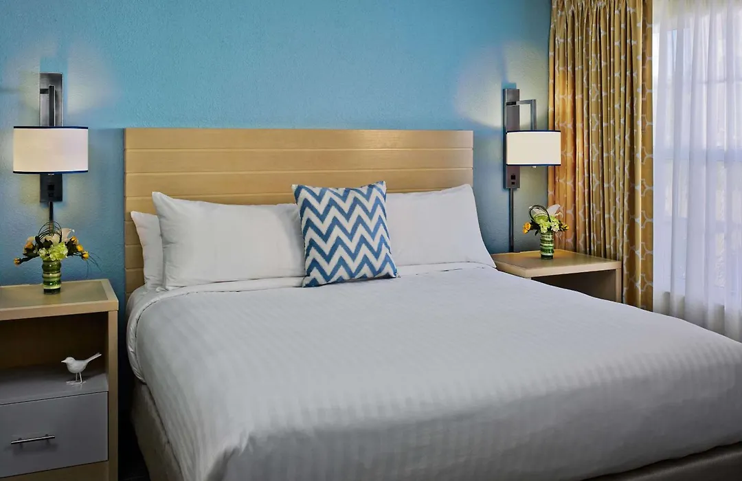 Sonesta ES Suites Tucson-1