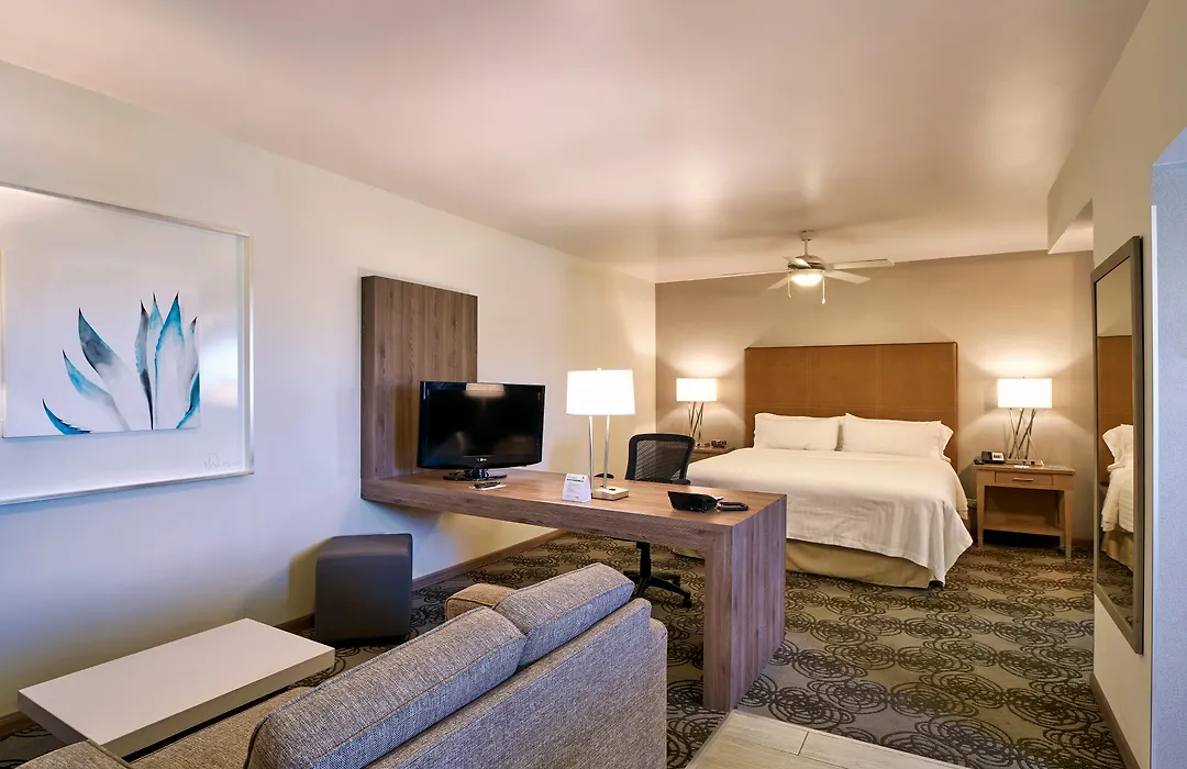 Holiday Inn & Suites Chihuahua Expo By Ihg-1